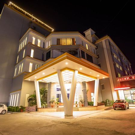Hotel Siddhartha, Nepalgunj 외부 사진