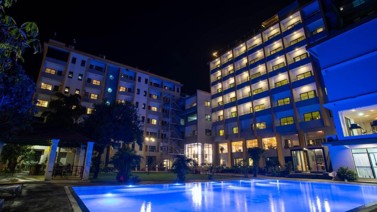 Hotel Siddhartha, Nepalgunj 외부 사진