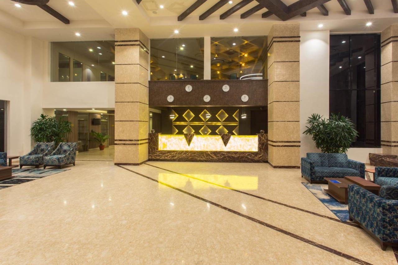 Hotel Siddhartha, Nepalgunj 외부 사진