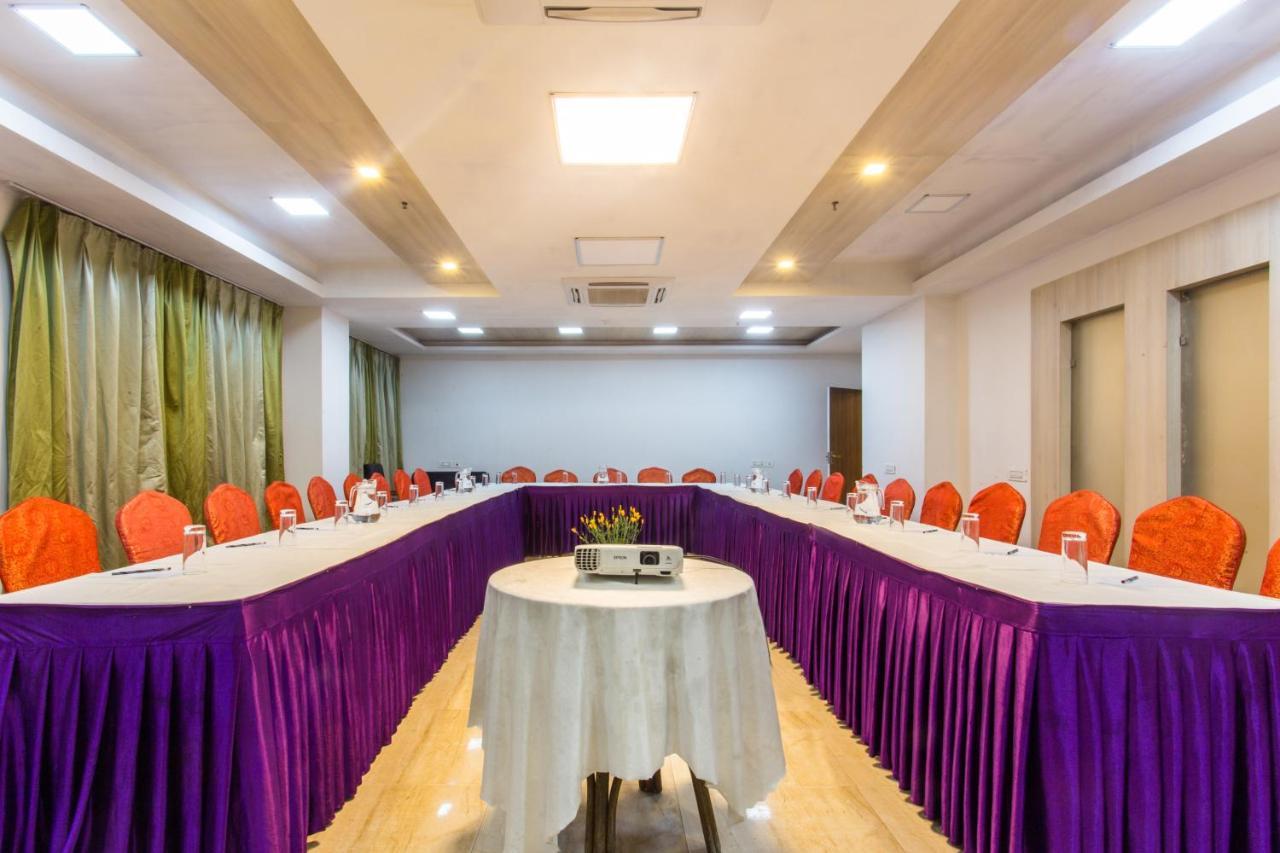 Hotel Siddhartha, Nepalgunj 외부 사진
