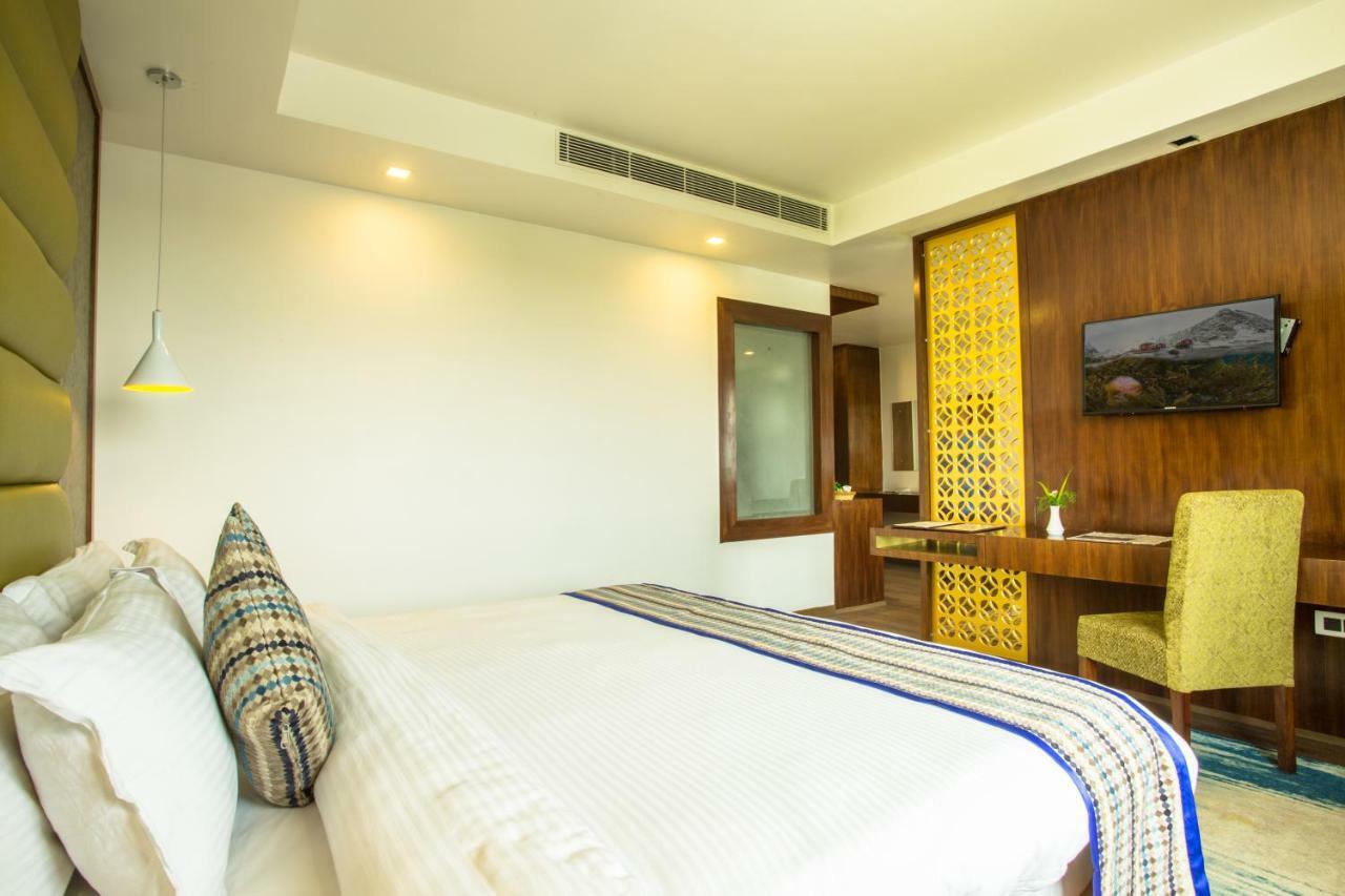 Hotel Siddhartha, Nepalgunj 외부 사진