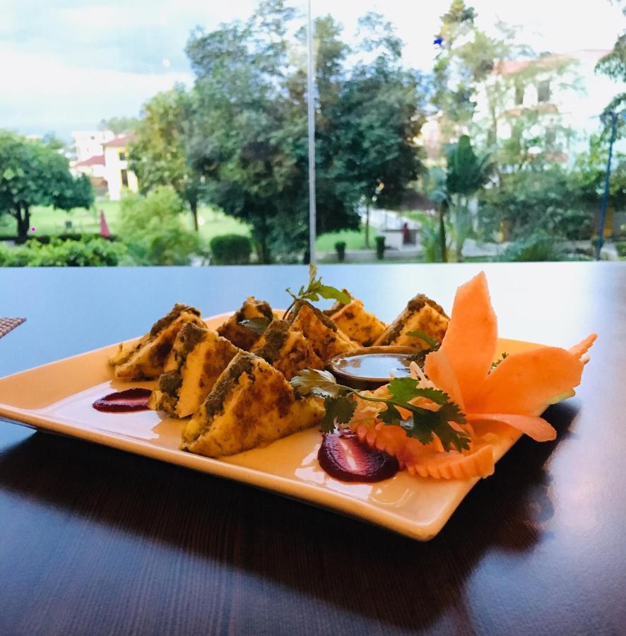 Hotel Siddhartha, Nepalgunj 외부 사진